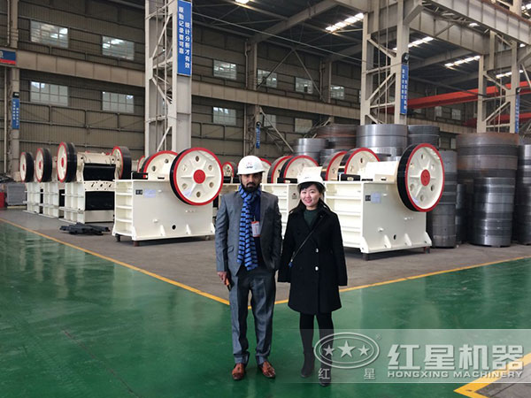 客户来厂参观考察